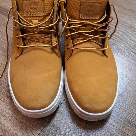Timberland Men's Lace-Up Boots Size 9.5 - Picture 1 of 5